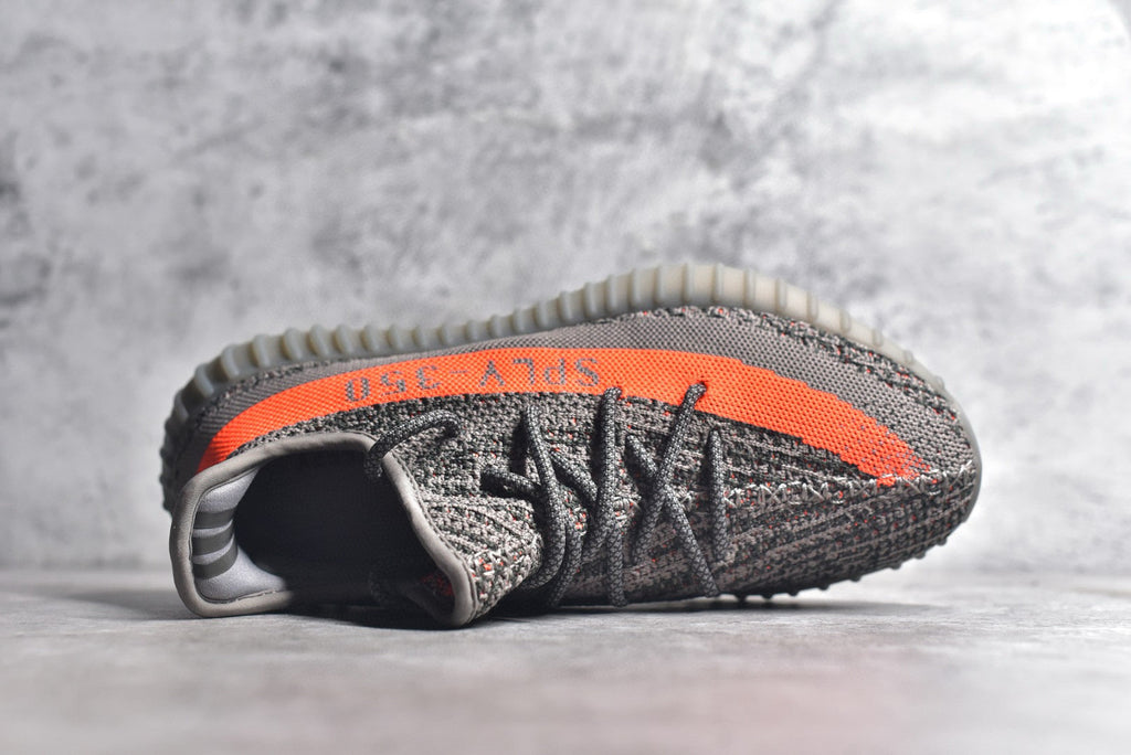 Yeezy 350 v2 01