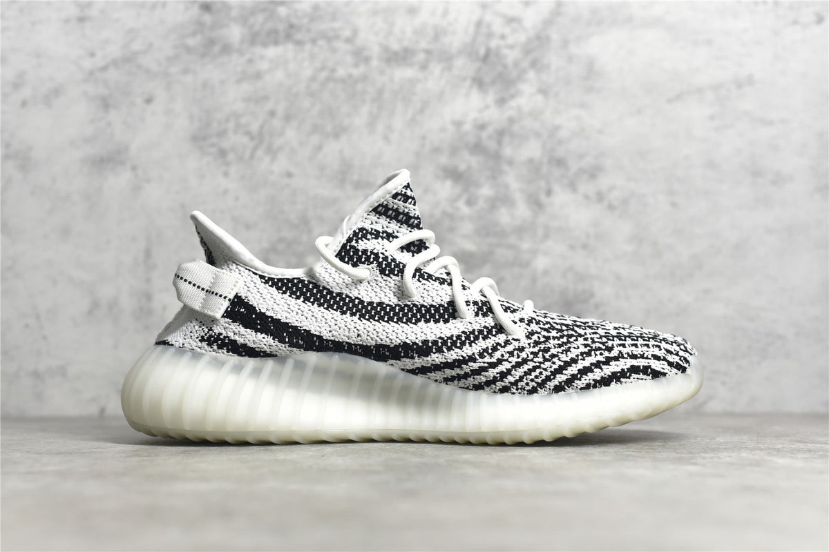 Yeezy 350 v2 23