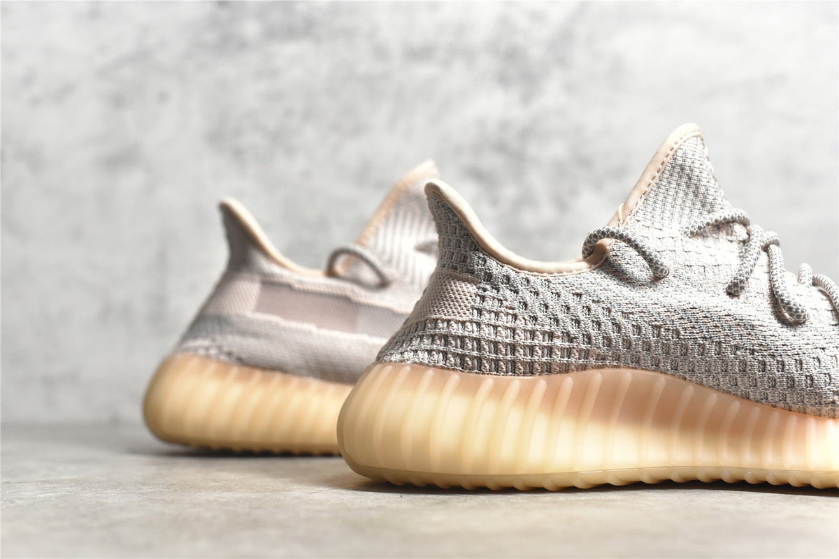 Yeezy 350 v2 22