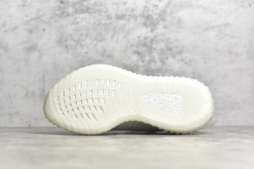 Yeezy 350 v2 20