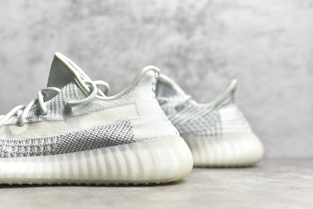 Yeezy 350 v2 20