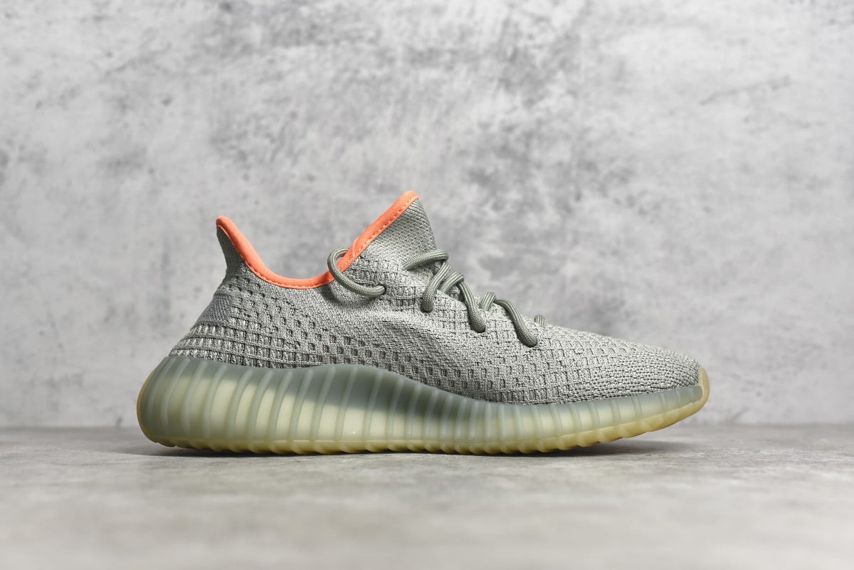 Yeezy 350 v2 17