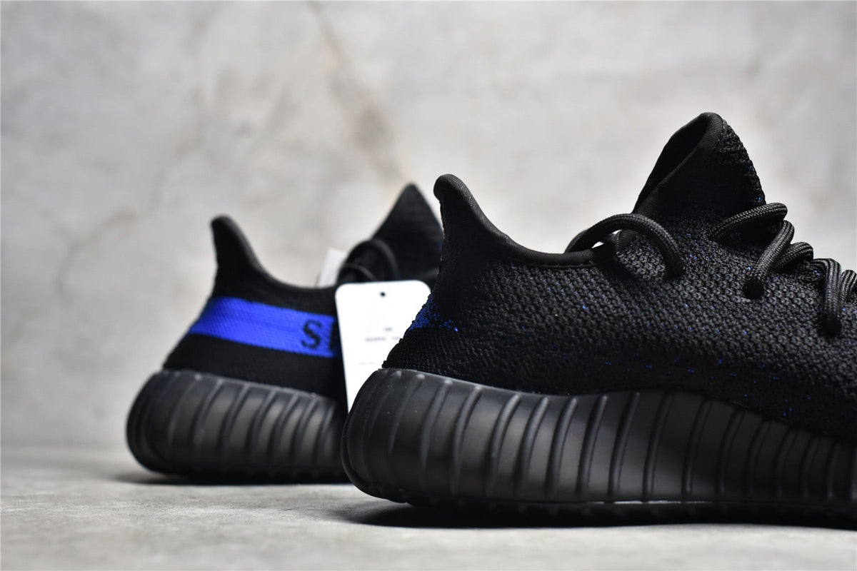 Yeezy 350 v2 15