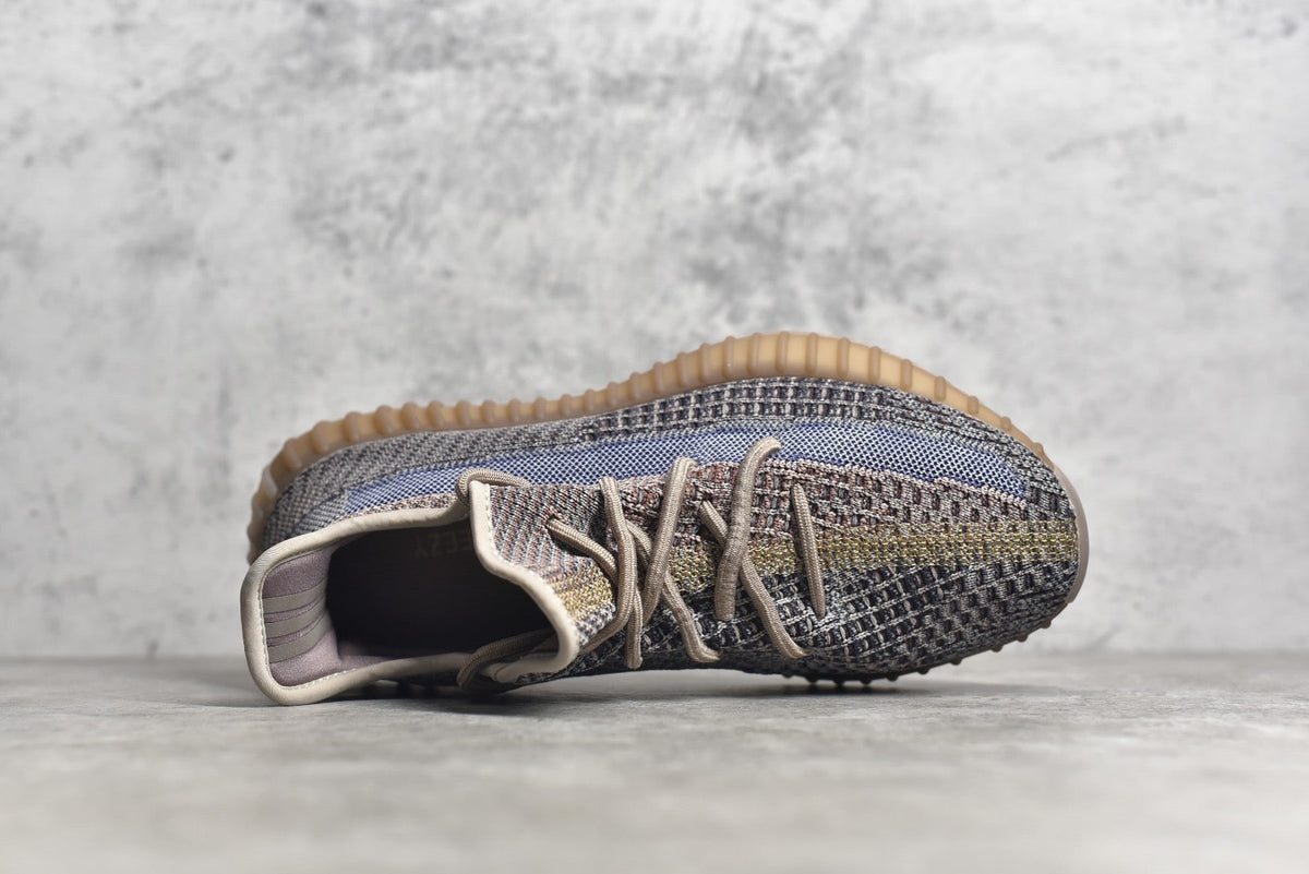 Yeezy 350 v2 11
