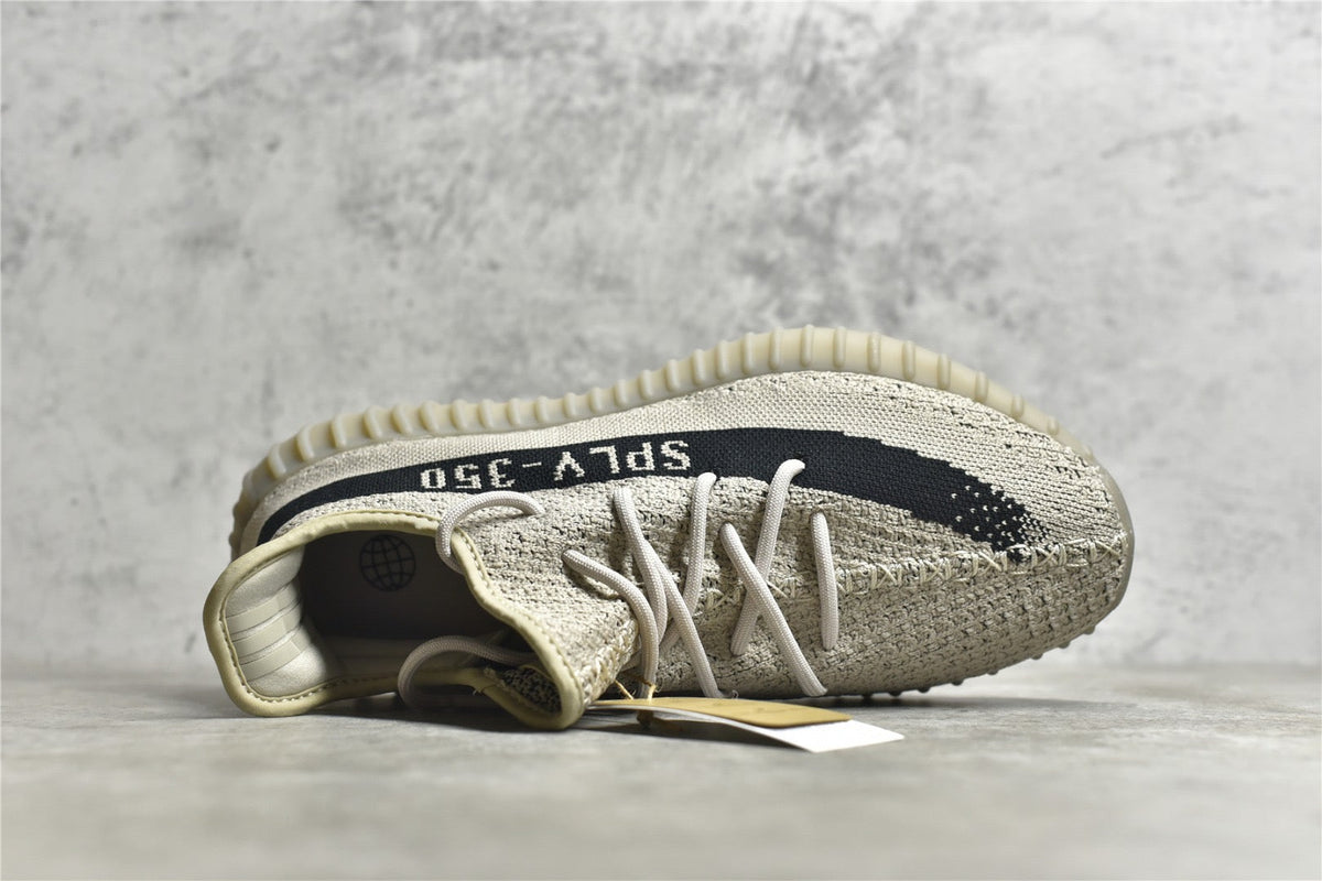 Yeezy 350 v2 08
