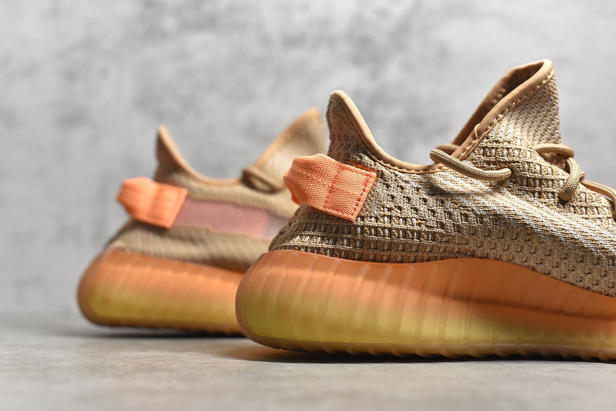 Yeezy 350 v2 07