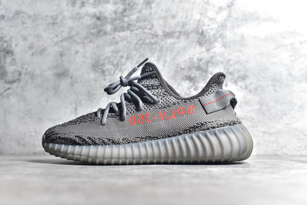 Yeezy 350 v2 05