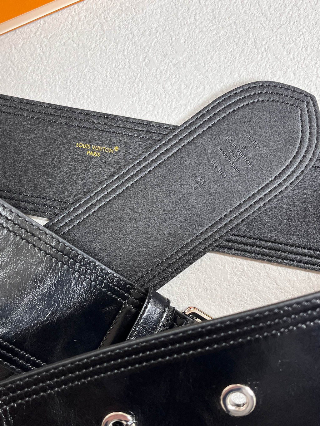 Louis Vuitton Trench 65mm Wide Belt