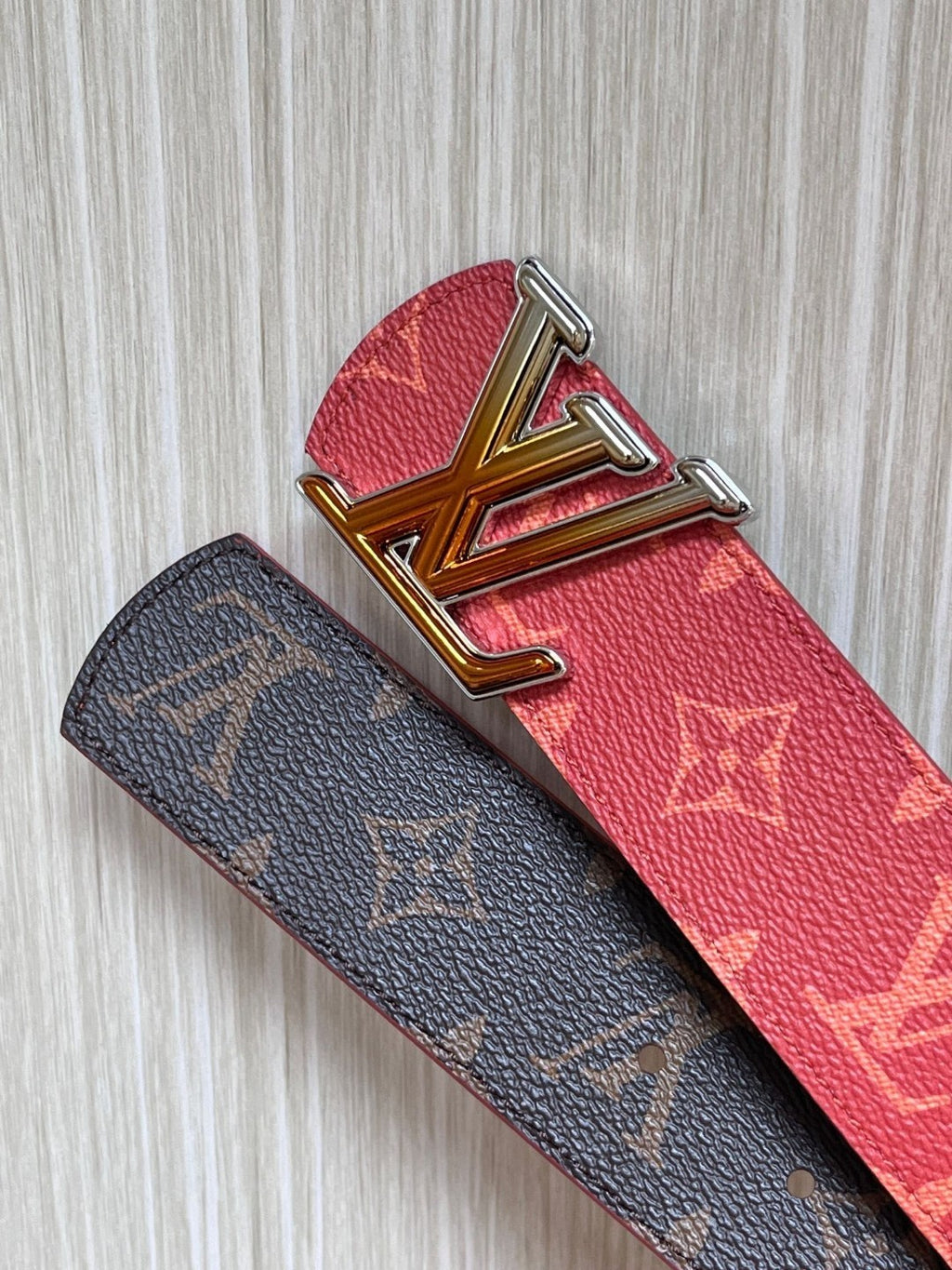 Louis Vuitton LV Initiales Monogram Solar 40mm Reversible Belt