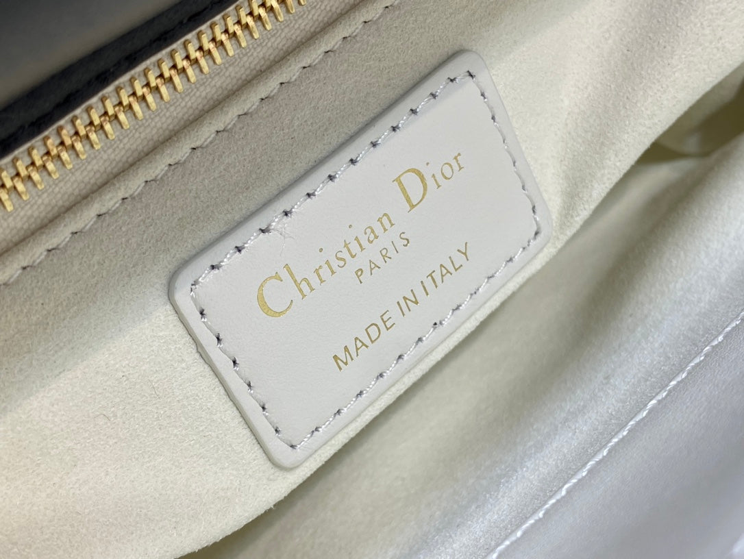 mini lady 17 white black lambskin