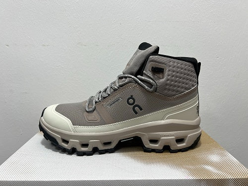 On Cloudrock Mid Waterproof Cinder/Desert