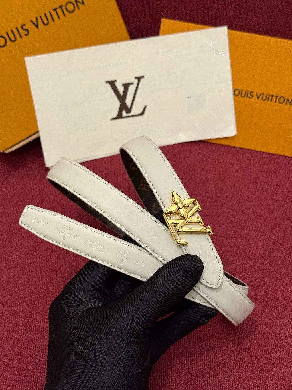 Louis Vuitton Pretty LV 20MM Reversible Belt Monogram Beige