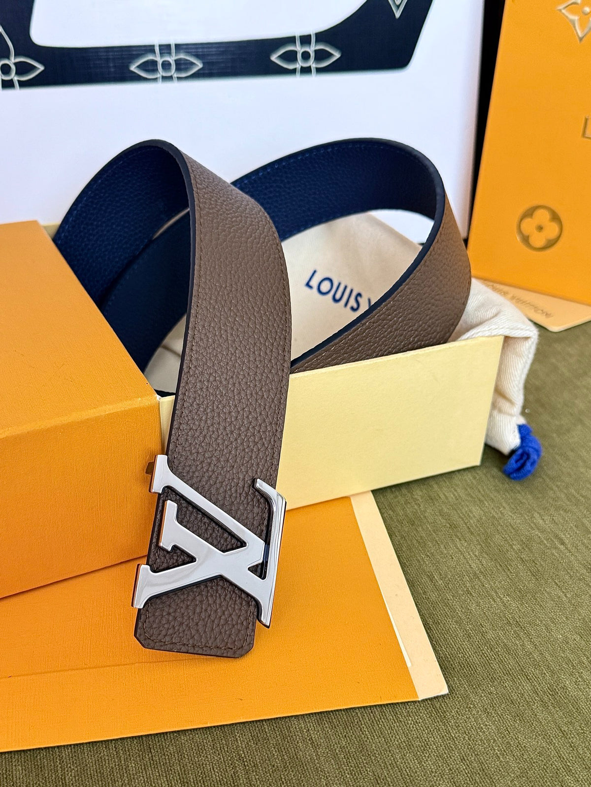 Louis Vuitton LV Initiales 40MM Reversible Belt Khaki Taupe