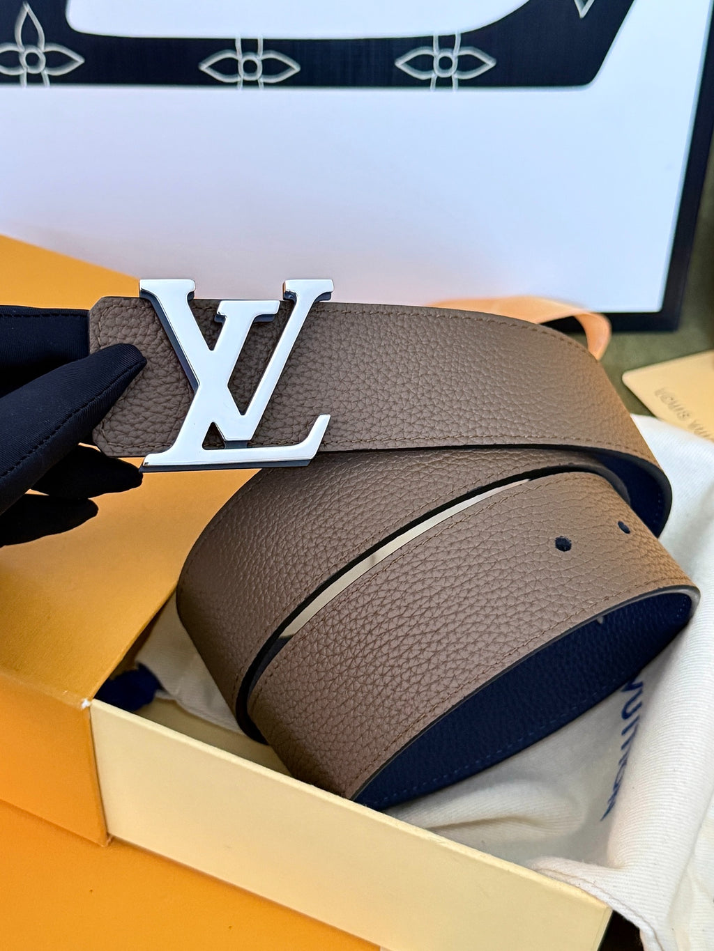 Louis Vuitton LV Initiales 40MM Reversible Belt Khaki Taupe