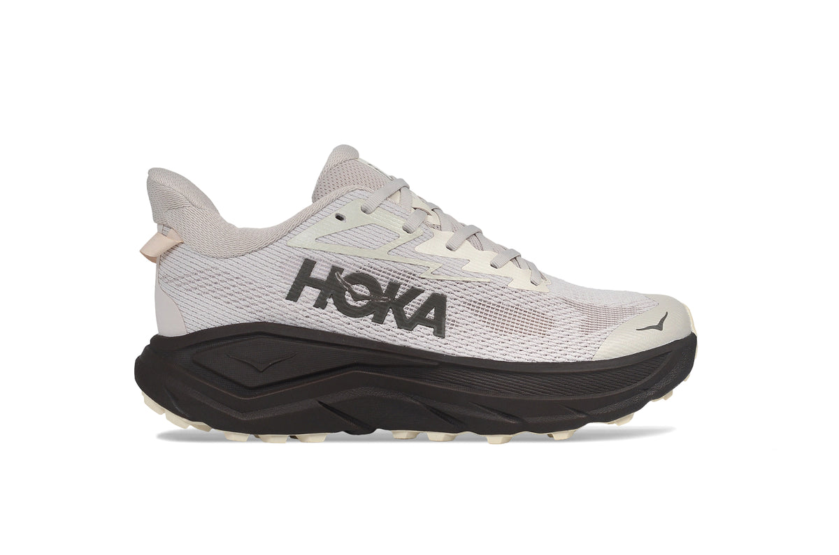 HOKA Challenger 8 Oatmeal / Chocolate