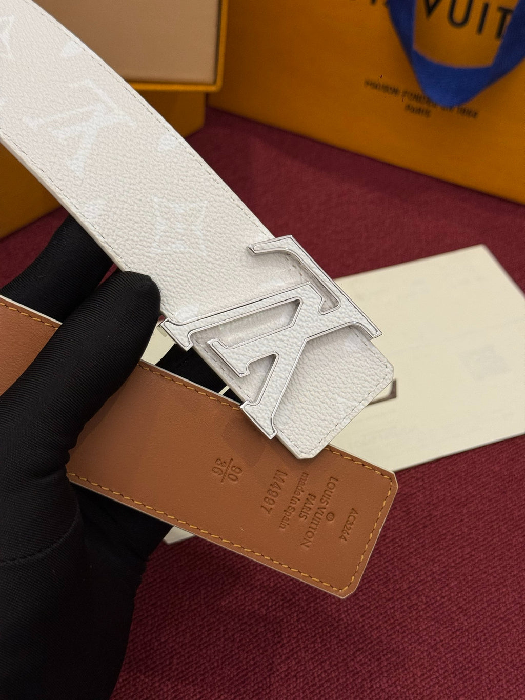 Louis Vuitton LV Initials Monogram Reflective 40MM Reversible Belt White