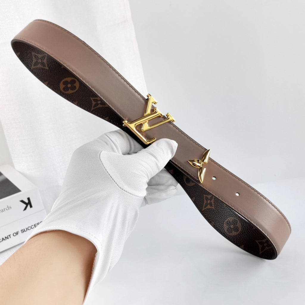 Louis Vuitton Pretty LV 30mm Reversible Belt