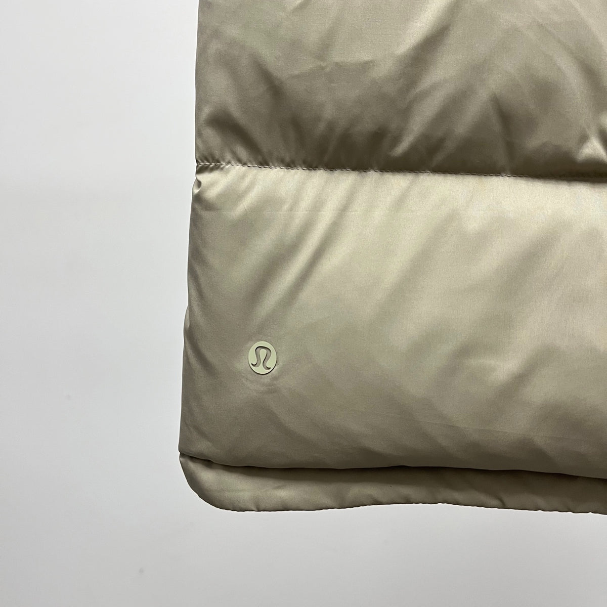 lululemon Women's Wunder Puff Water-Repellent Cropped Down Vest in Trench