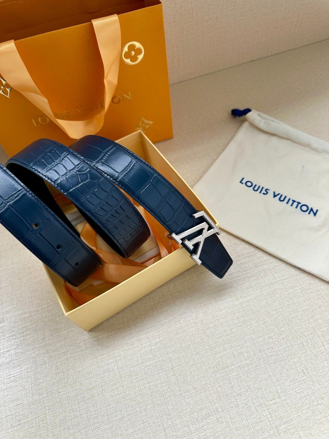 Louis Vuitton LV Heritage 35MM Reversible Belt Crocodilien Mat Navy