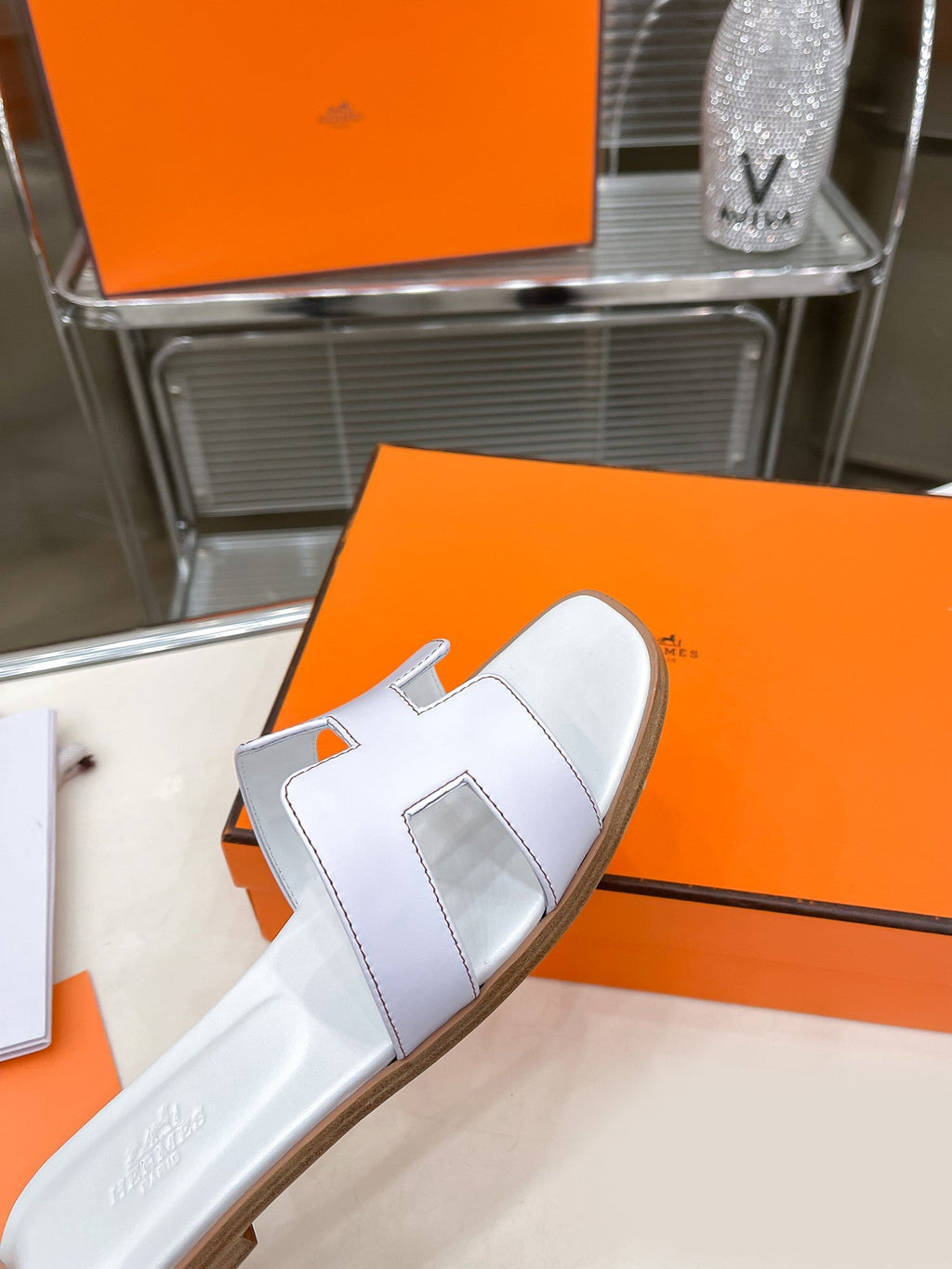 Hermes white