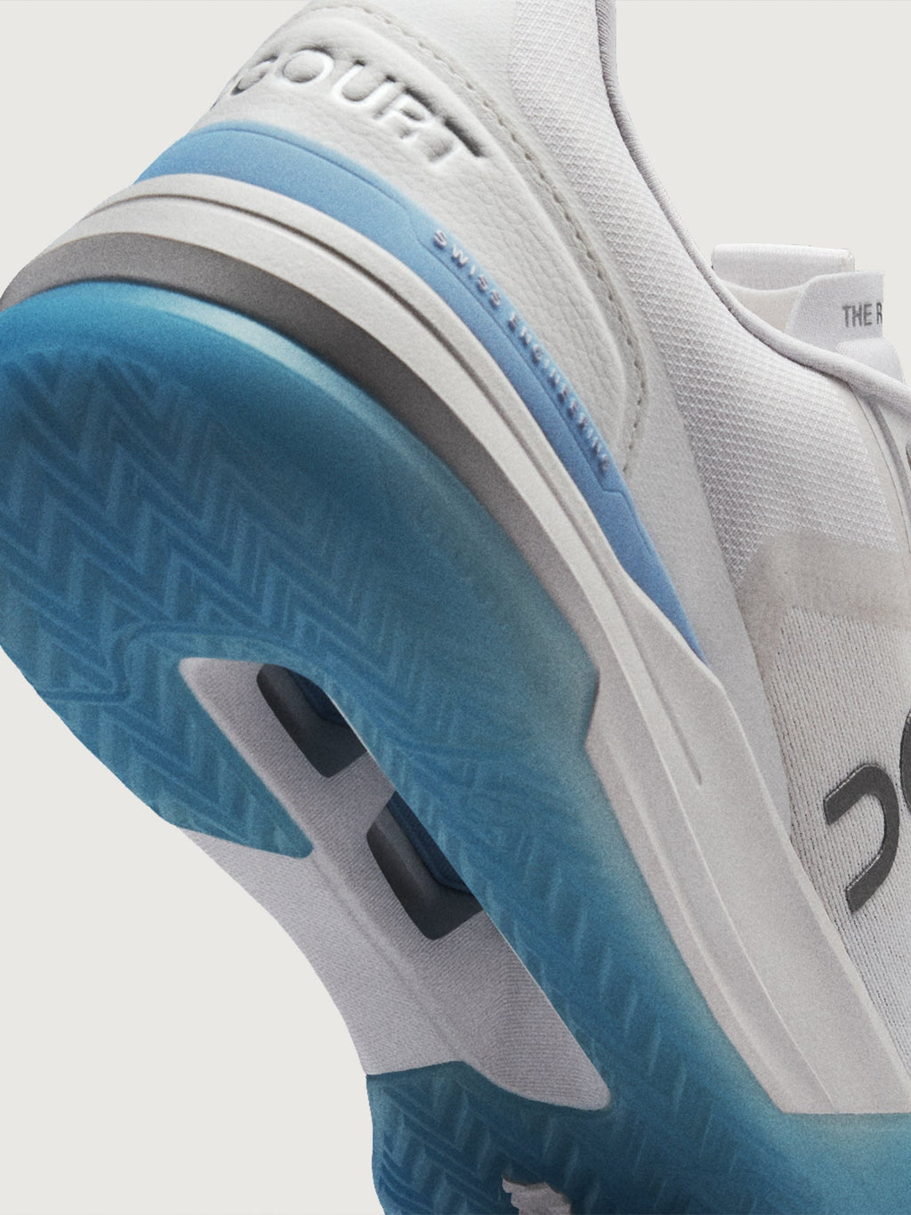 THE ROGER ADV Pro - White | Chambray