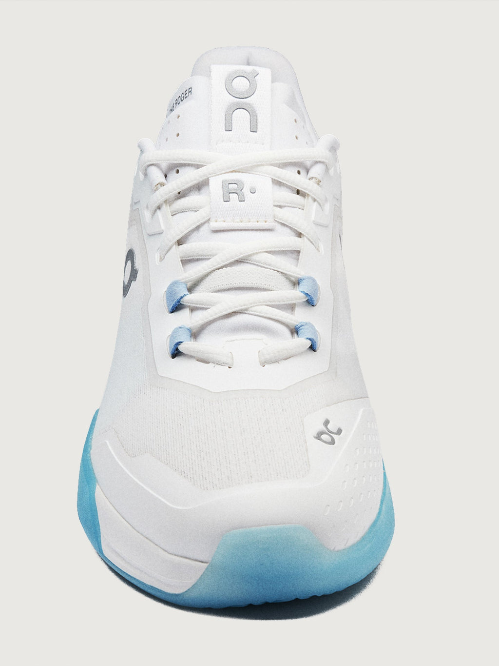 THE ROGER ADV Pro - White | Chambray