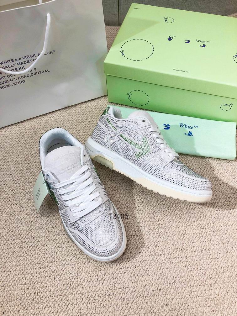 OFF-WHITE