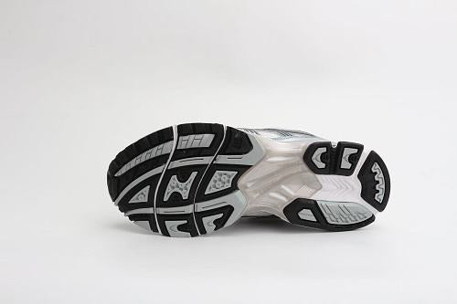 ASICS Unisex GEL-Kayano 14 "White / Light Navy" (Piedmont Grey Accent)
