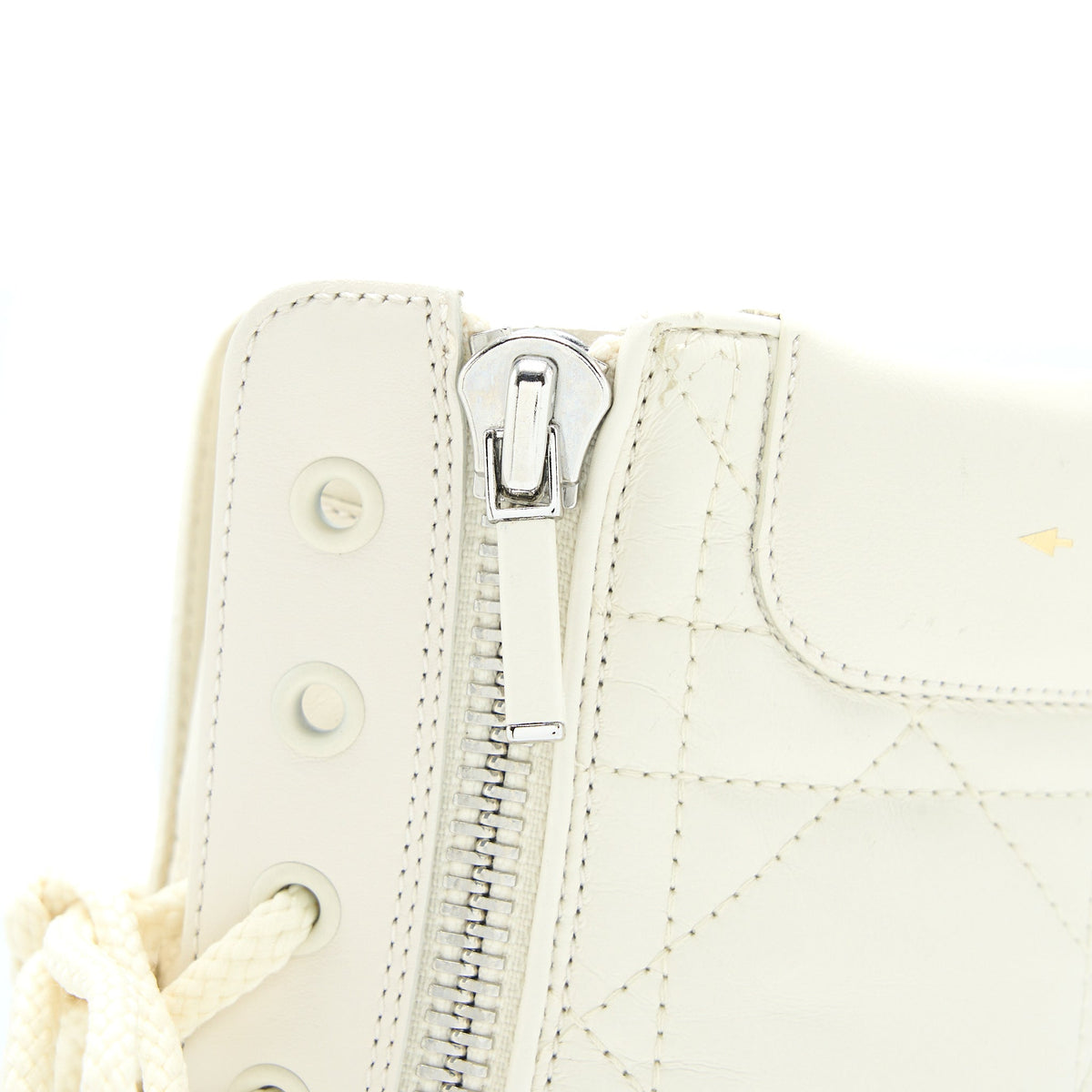 DIOR D-LEADER ANKLE BOOT QUILTED CANNAGE CALFSKIN WHITE SHW