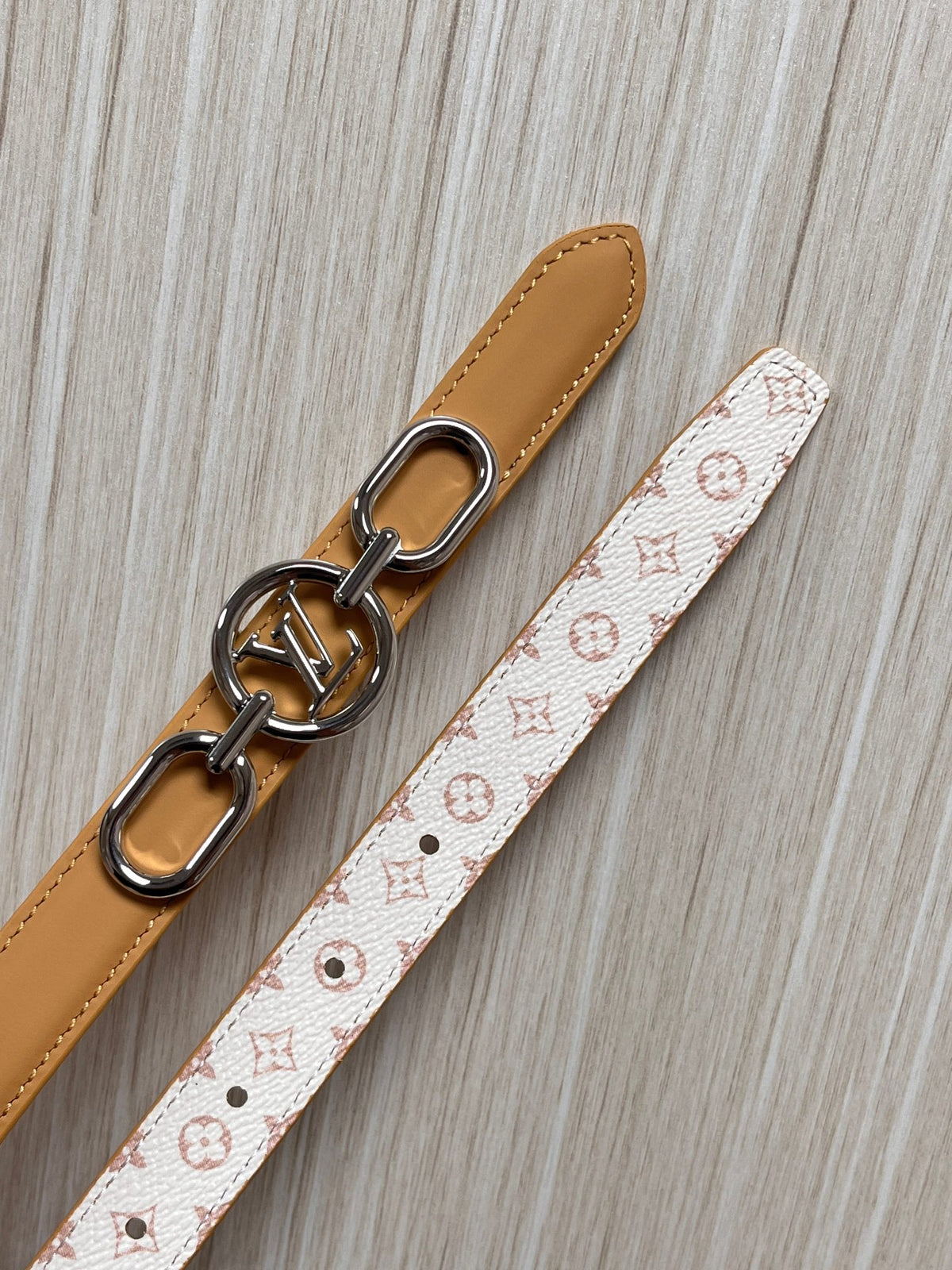 Louis Vuitton My LV Chain 25MM Reversible Belt White Pink