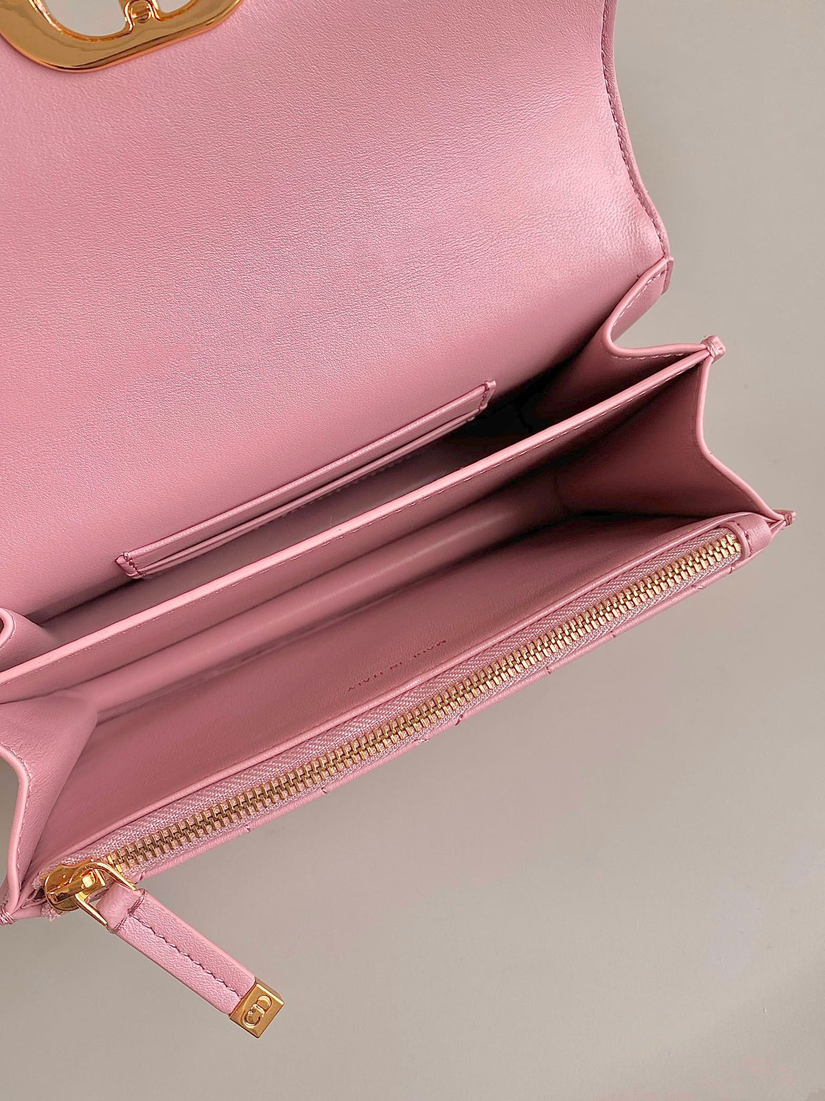 MISS CARO 17 CHAIN BAG IN HOT PINK LAMBSKIN