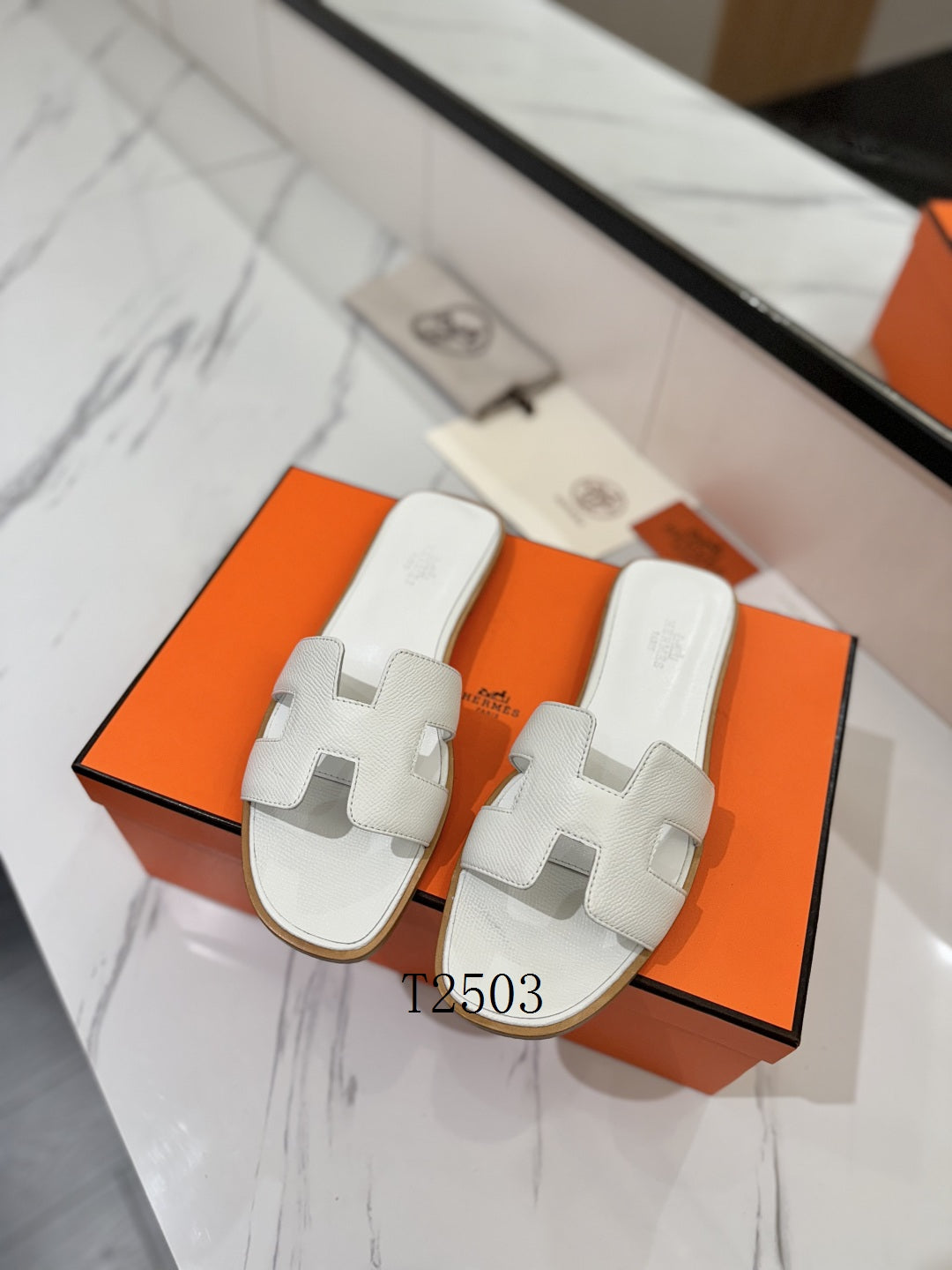 Slippers Hermes