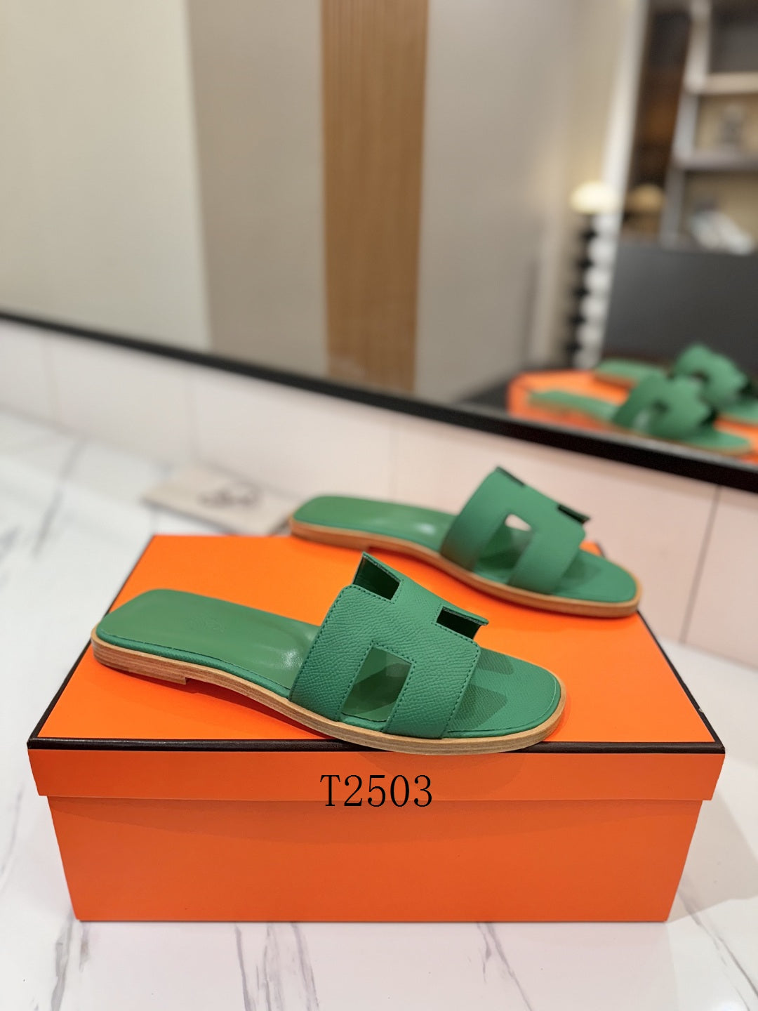 Slippers Hermes