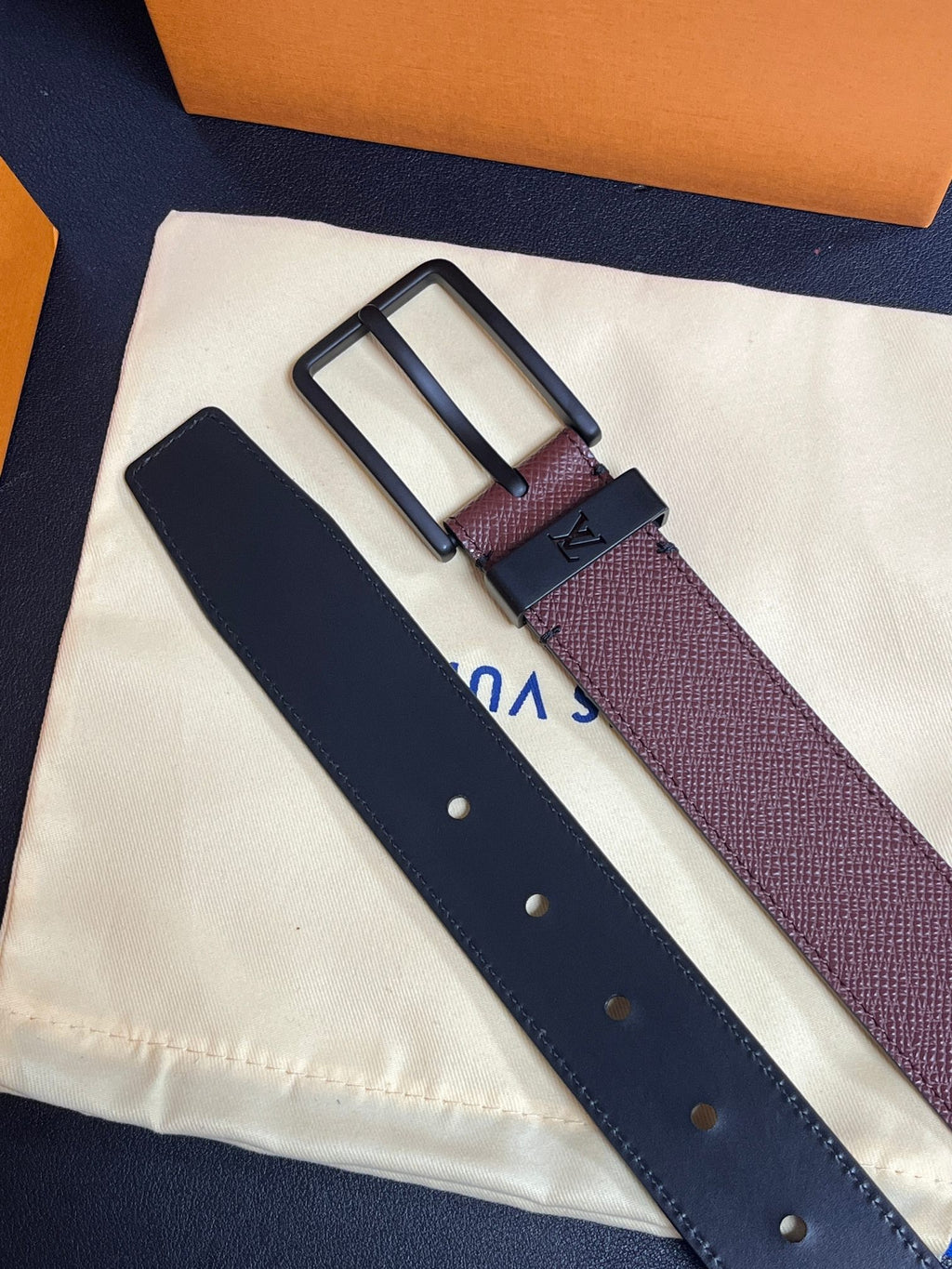 Louis Vuitton Pont Neuf 35MM Belt Taiga Leather Bordeaux