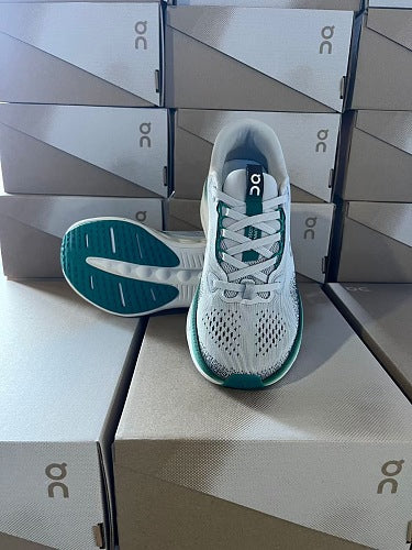 On Cloudsurfer White/Teal/Green