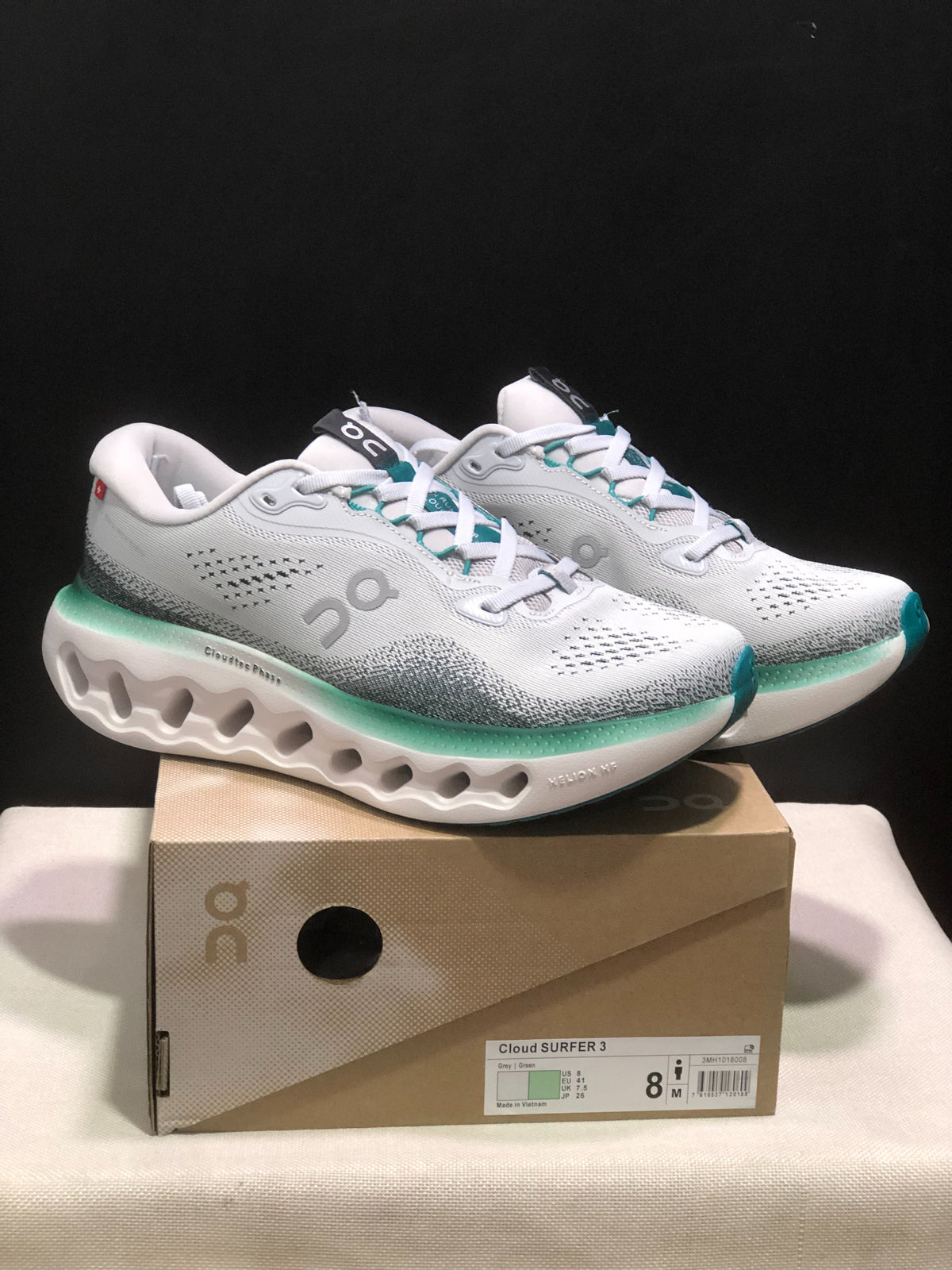 On Cloudsurfer White/Teal/Green