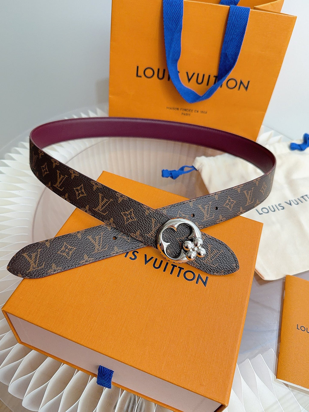 Louis Vuitton LV Flowergram Round 30MM Reversible Belt Burgundy Monogram