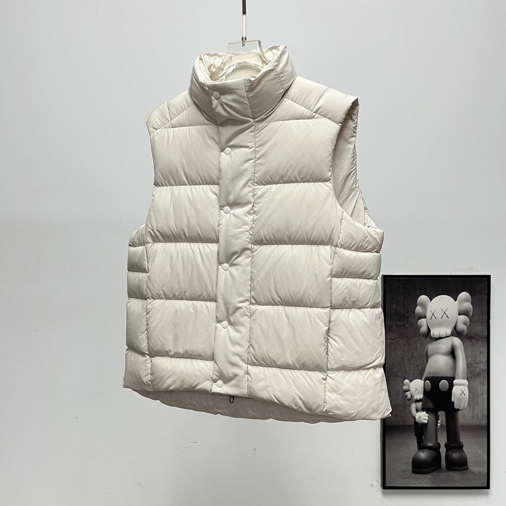 lululemon Wunder Puff Water-Repellent Puffer Vest in Bone