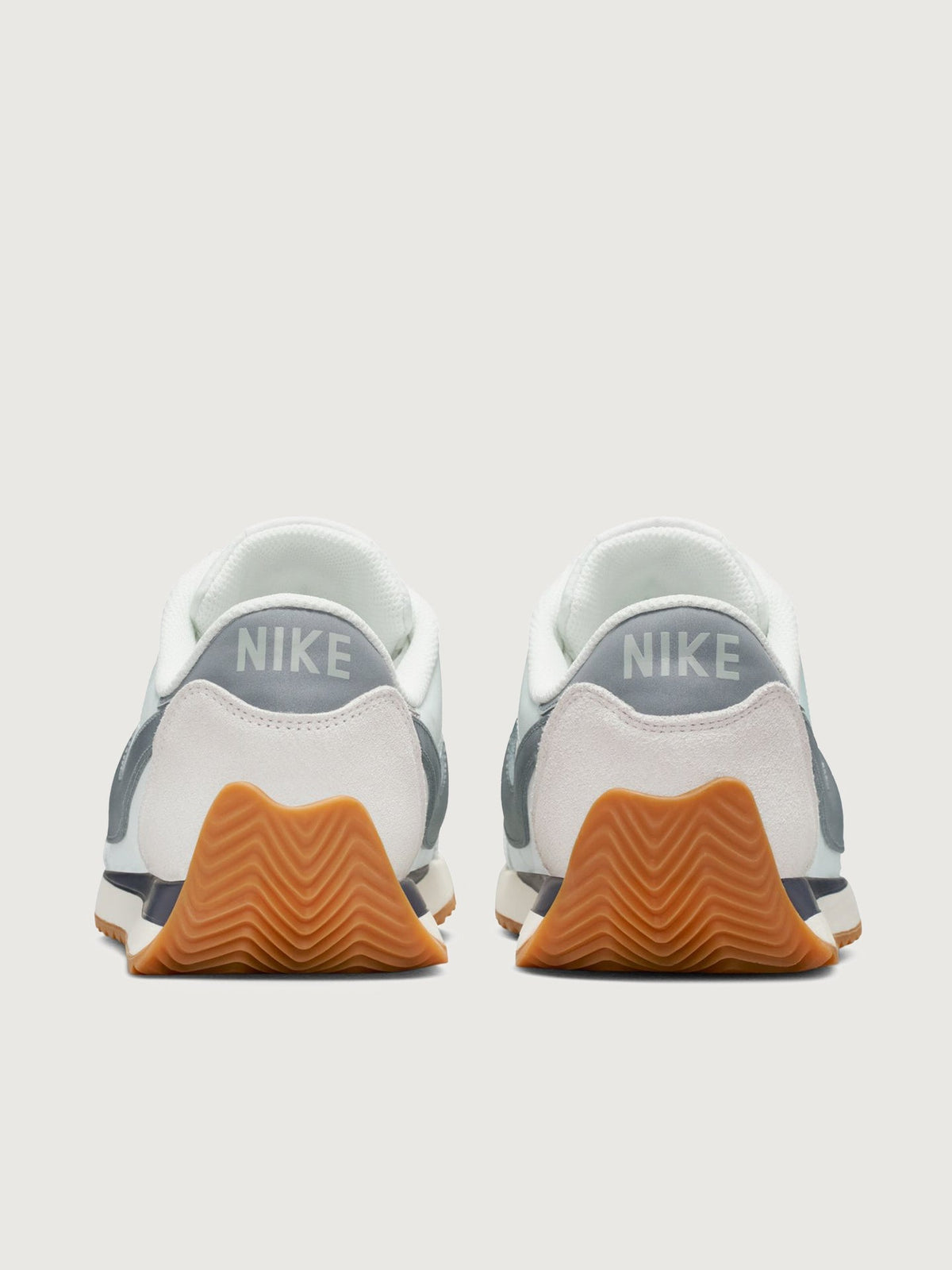 Nike Pacific - Sail/Metallic Silver Gridron Gum Lt Brown White Safety Orange