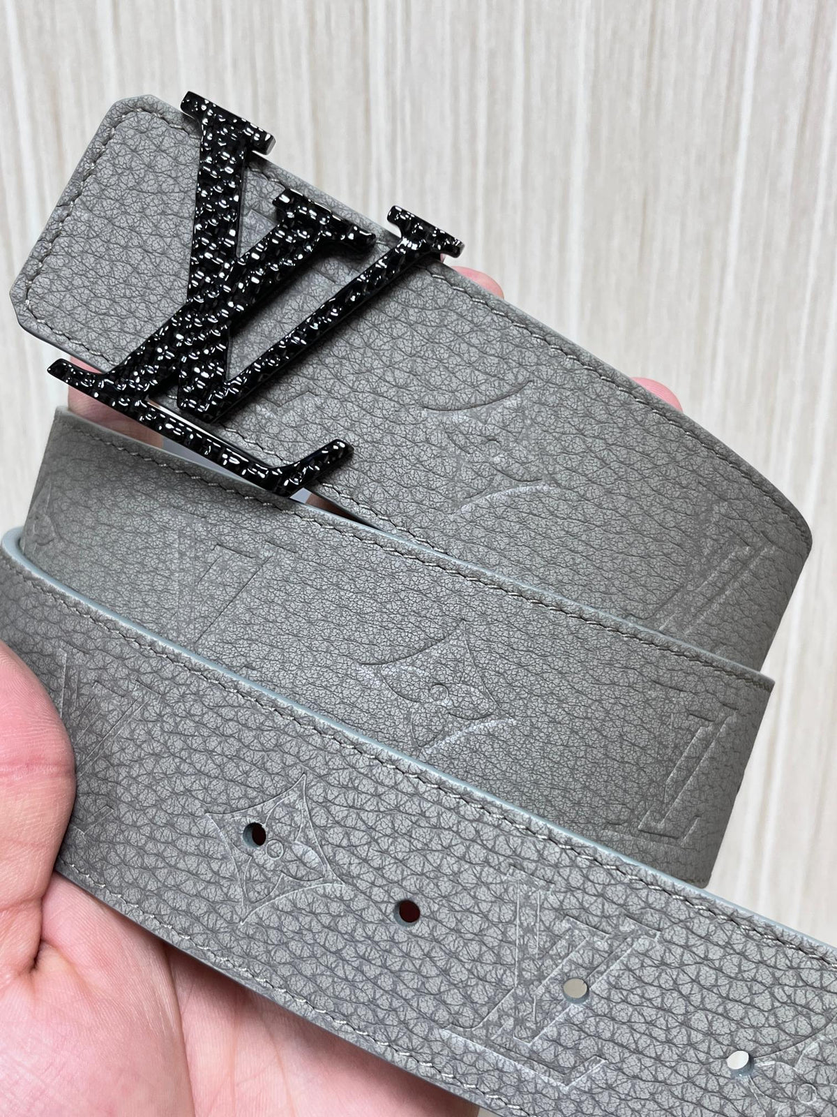 Louis Vuitton LV Initiales 40MM Reversible Belt Taurillon Monogram Grey