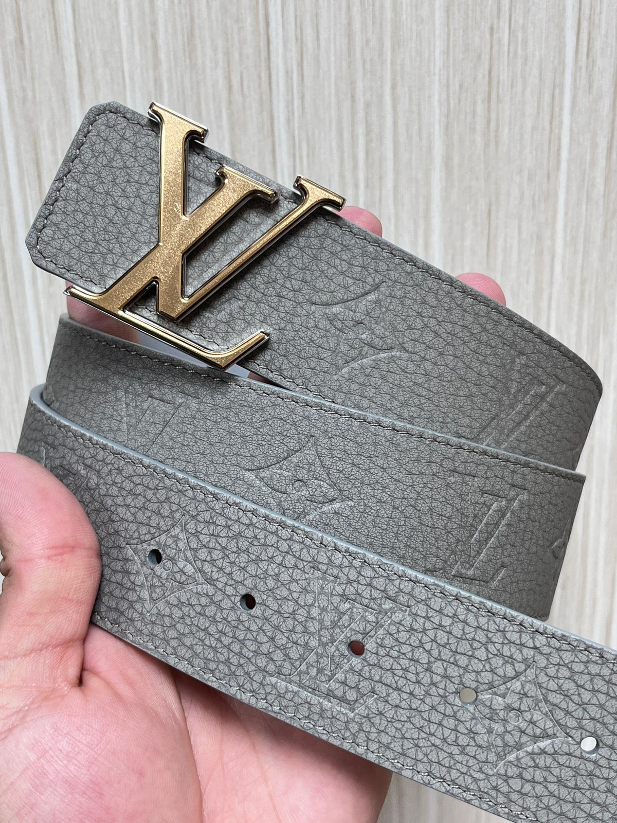 Louis Vuitton LV Initiales 40MM Reversible Belt Taurillon Monogram Grey