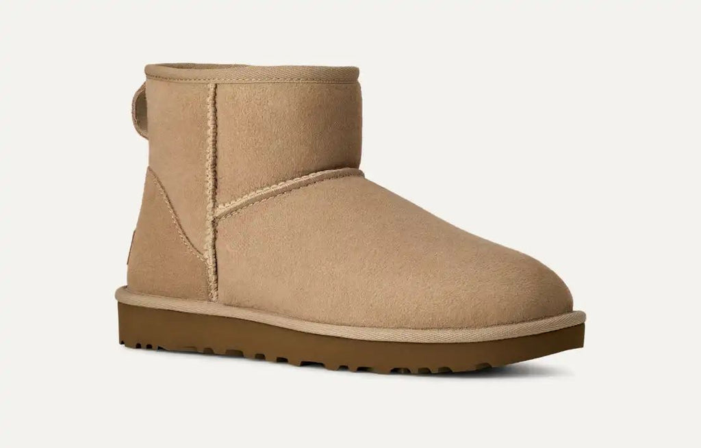 UGG Classic mini ll