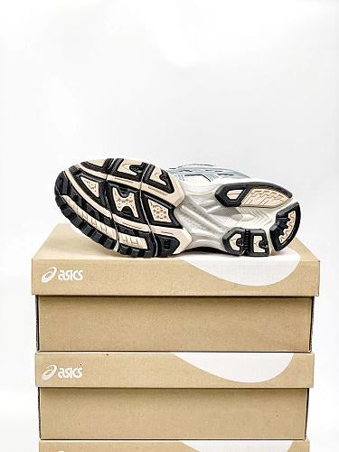 ASICS Unisex GEL-Kayano 14 "White / Fjord Grey"