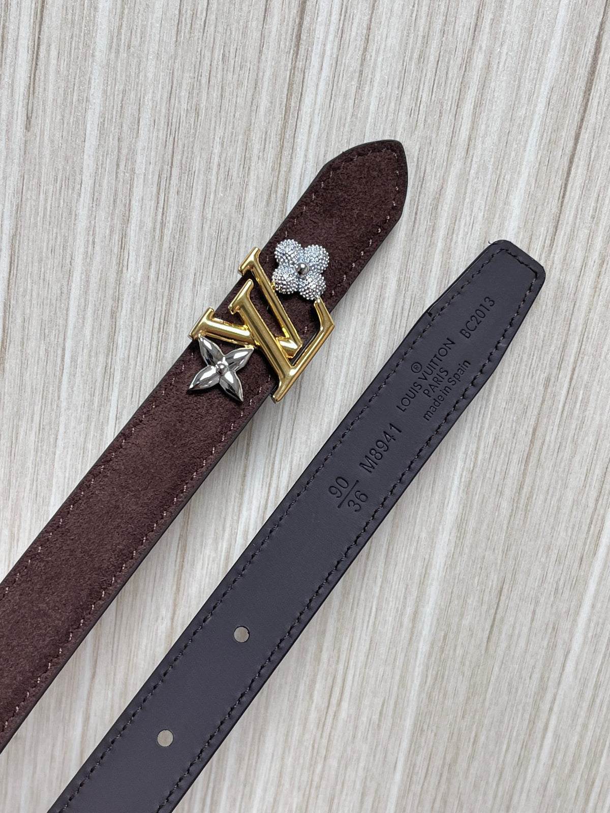 Louis Vuitton LV Bloom 20MM Belt Brown Suede