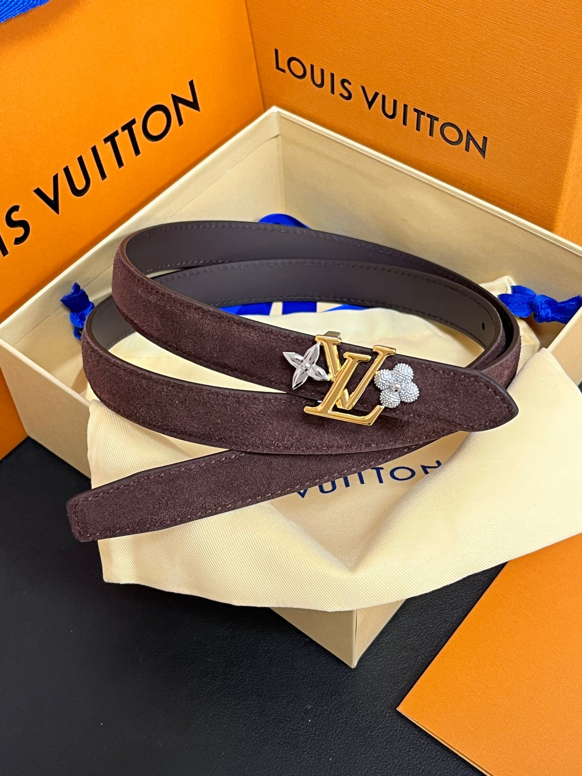 Louis Vuitton LV Bloom 20MM Belt Brown Suede