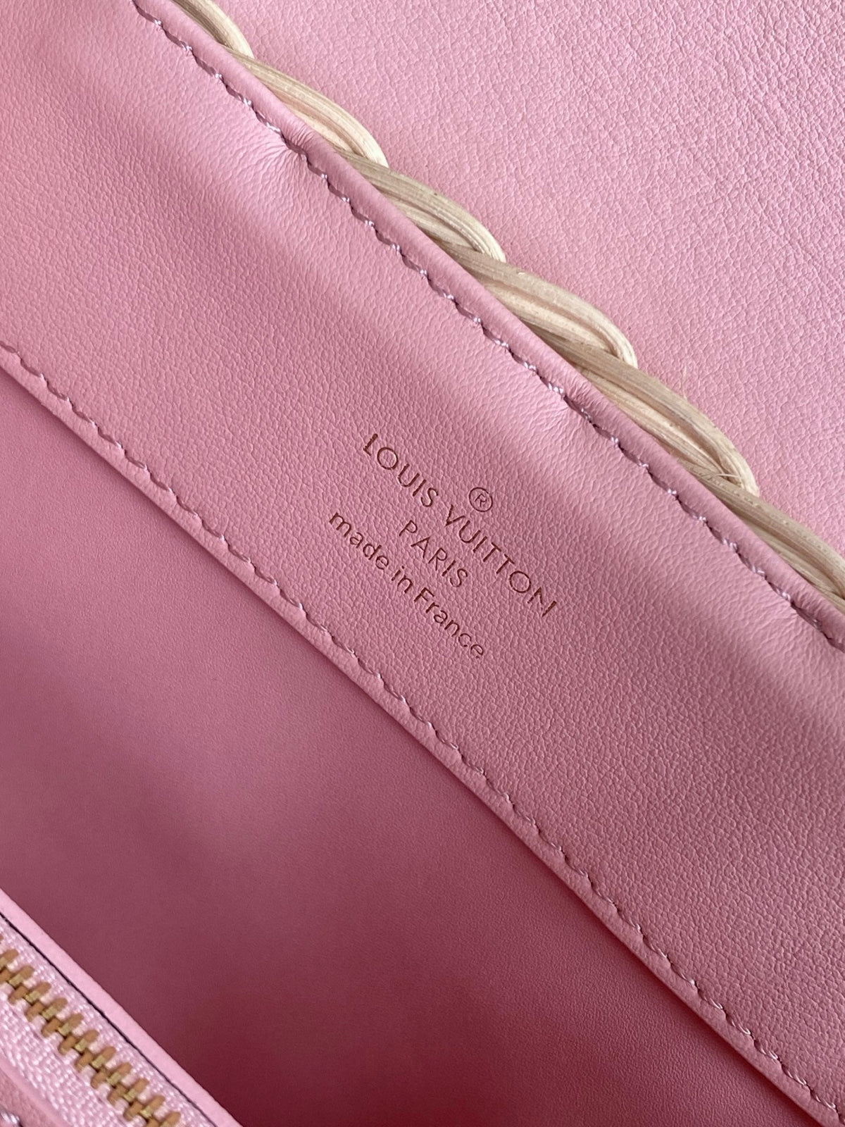 LV Capucines Mini Handbag Pink in Rattan and Cowhide leather 287165