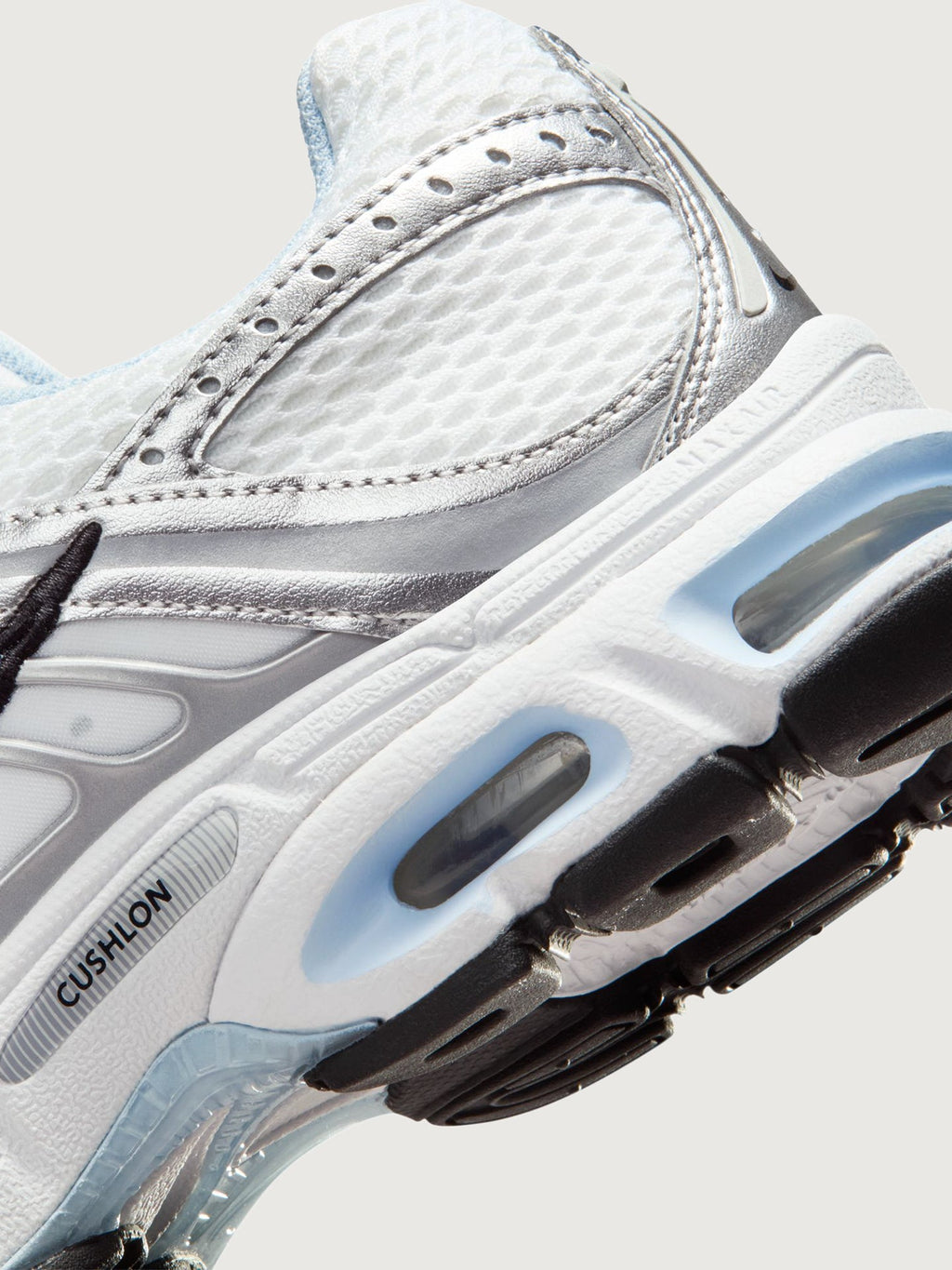 Nike Air Max Moto 2k - White/Hydrogen Blue/Metallic Silver