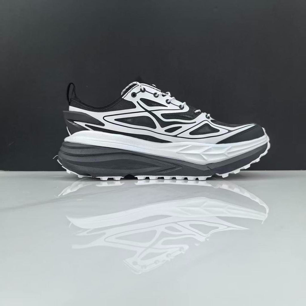 HOKA ONE ONE Stinson One7 "Black / White"