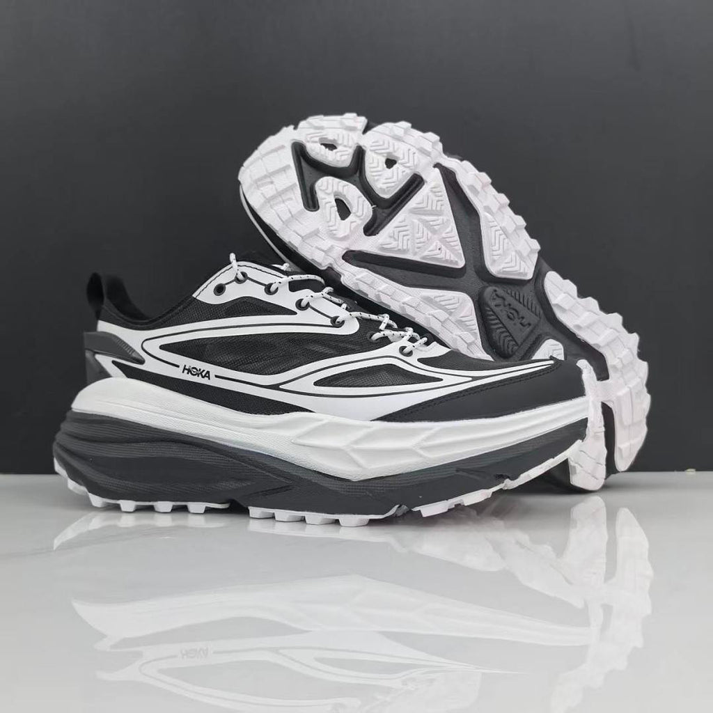HOKA ONE ONE Stinson One7 "Black / White"