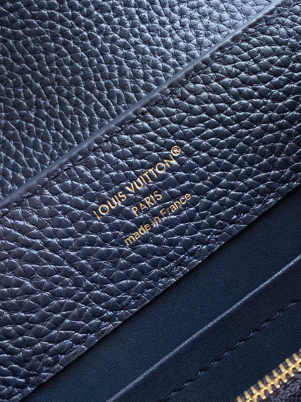 LV Capucines Mini Handbag Navy Blue in Taurillon Calfskin leather 287072